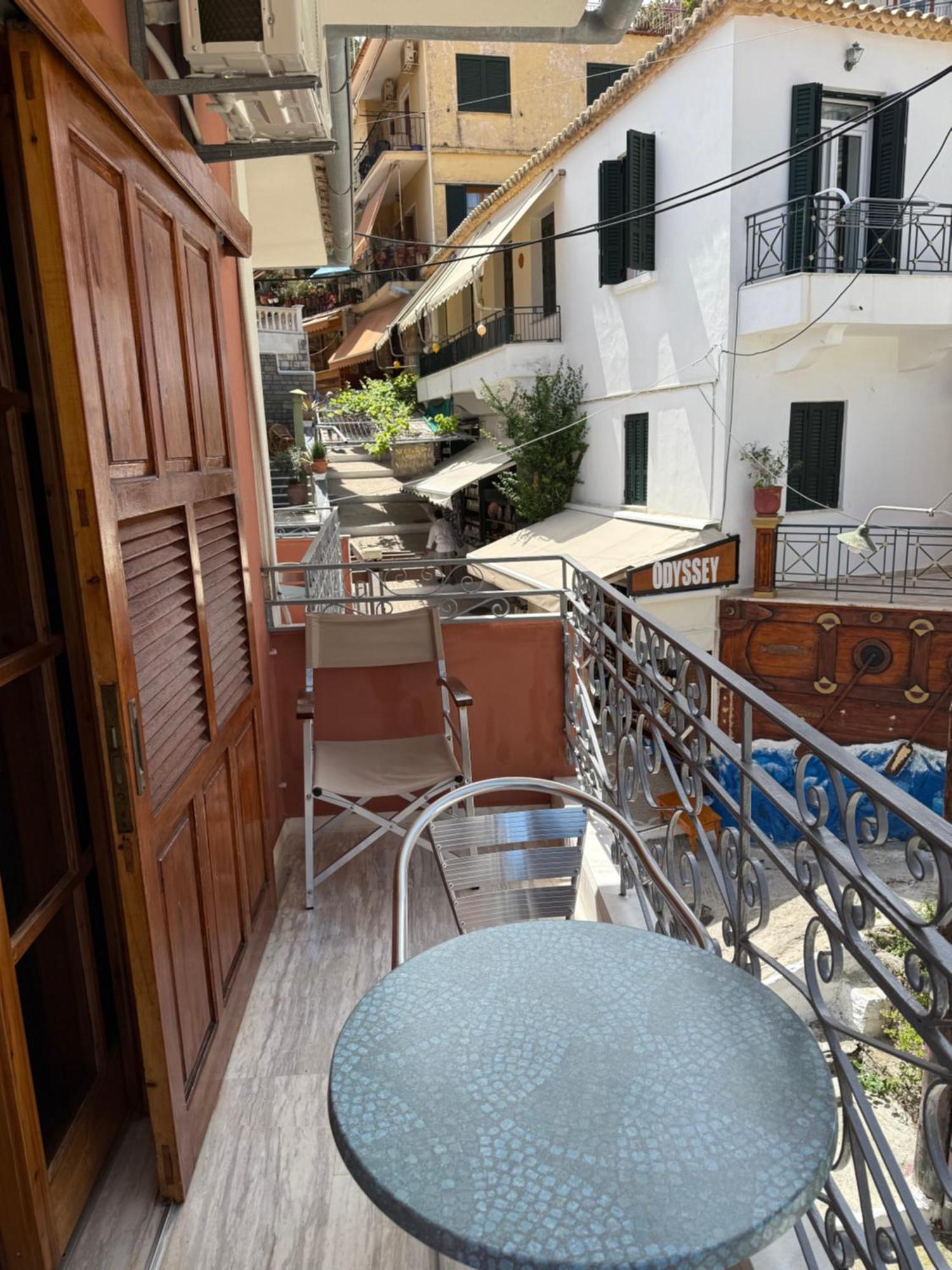Hotel Sunrise House Parga Esterno foto